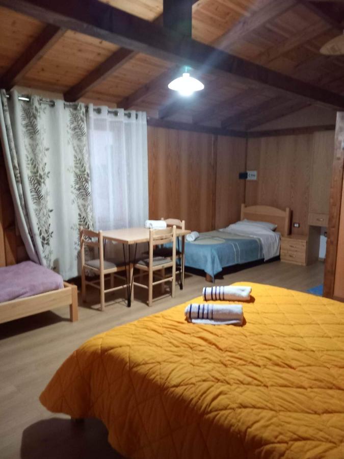 Irini'S Guesthouse Qeparo Eksteriør bilde