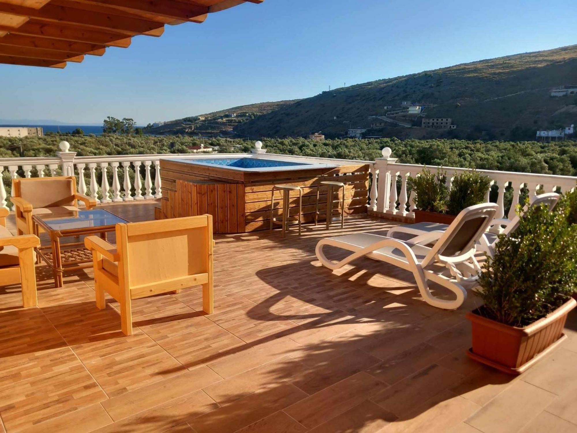 Irini'S Guesthouse Qeparo Eksteriør bilde
